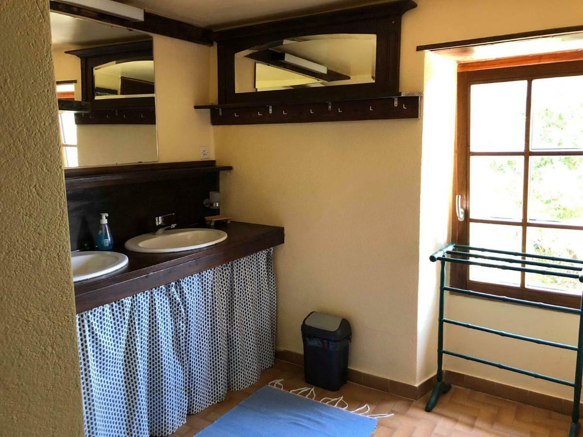 Bed and Breakfast Weekend En Provence à Comps  Chambre photo